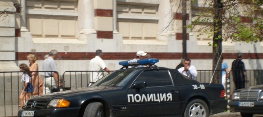 Скандалы и криминал: Возвращение двух детей организовало болгарское Государственное агентство по защите детей